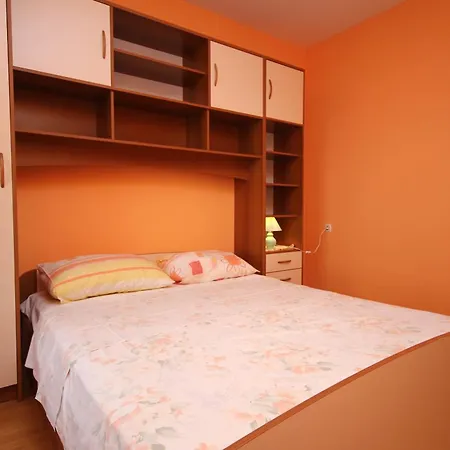 Apartment 648a *