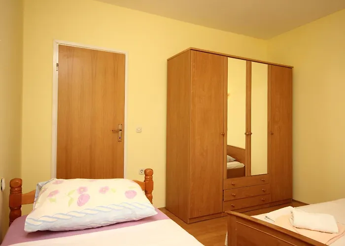 Apartment 648a *